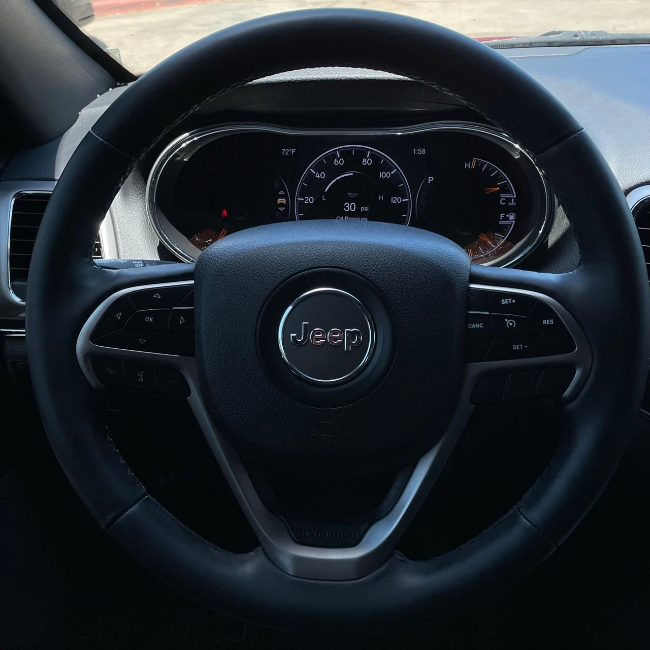 Used 2018 Jeep Grand Cherokee Limited RWD image 13