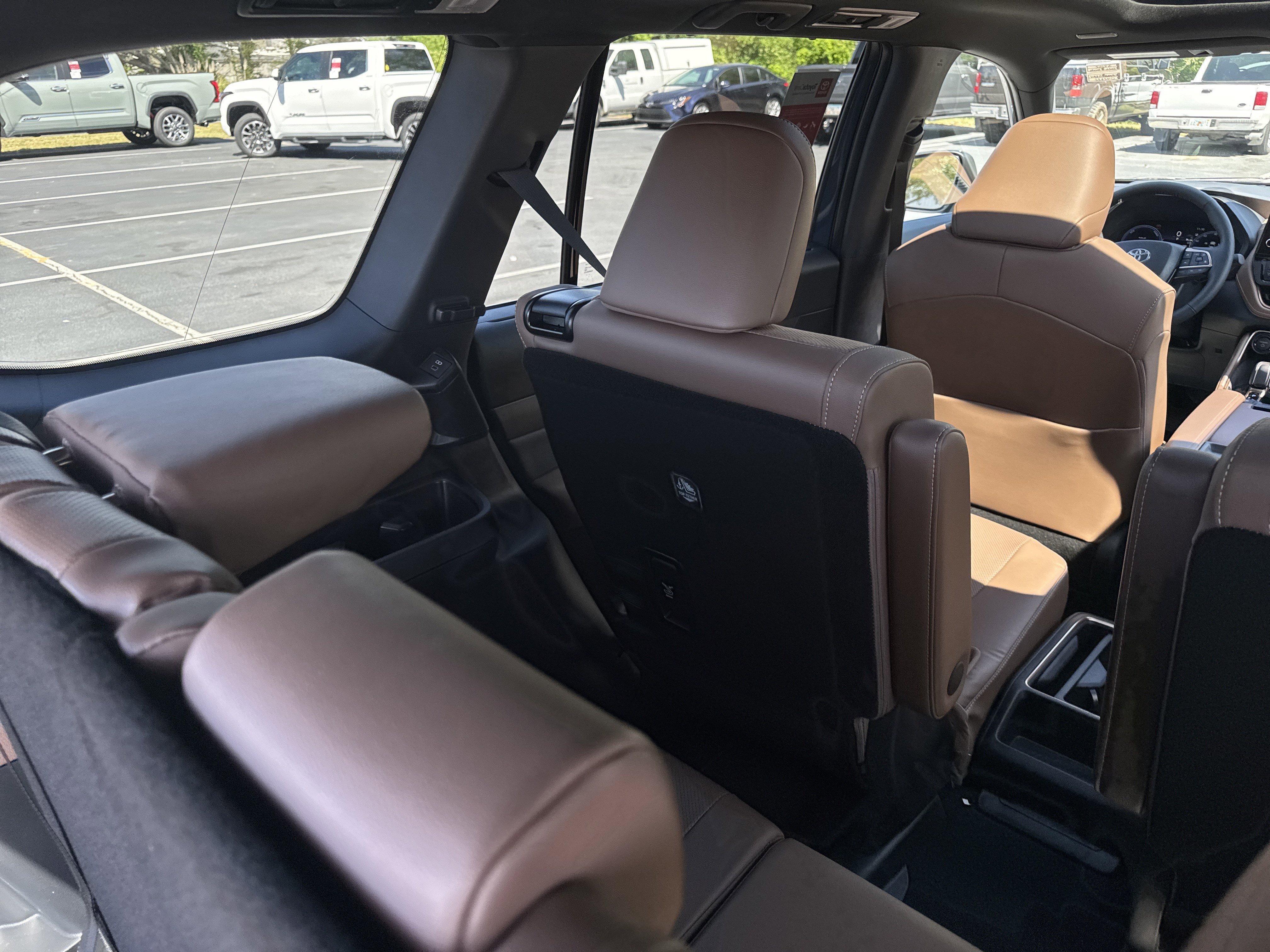 New 2026 Toyota Grand Highlander AWD Hybrid image 31