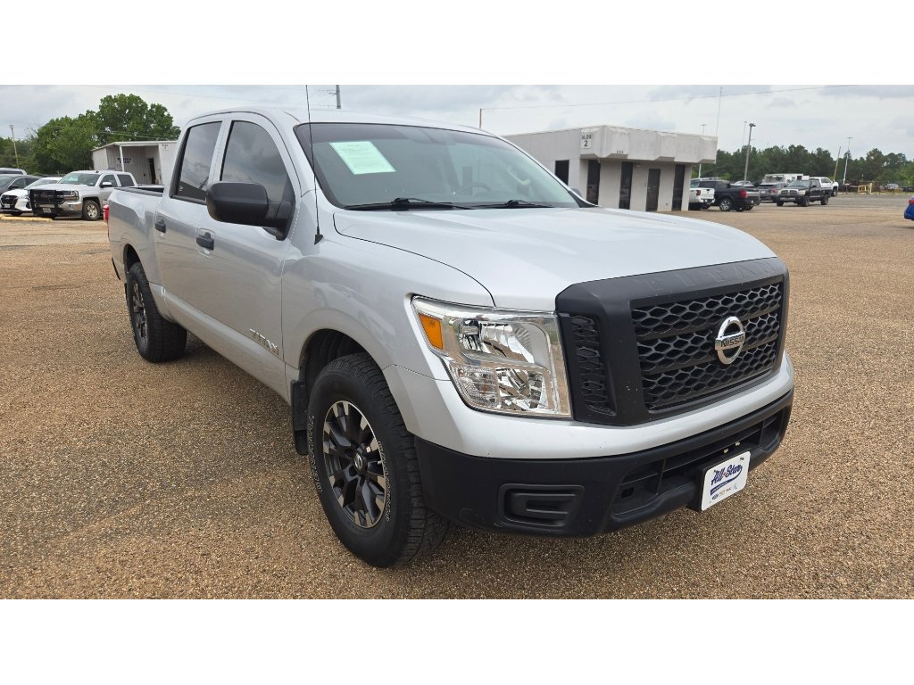 Used 2018 Nissan Titan S w/ S Utility Package AWD/4WD image 7