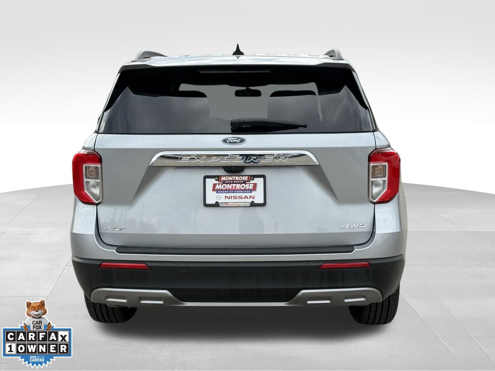 Used 2023 Ford Explorer XLT w/ Equipment Group 202A image 4