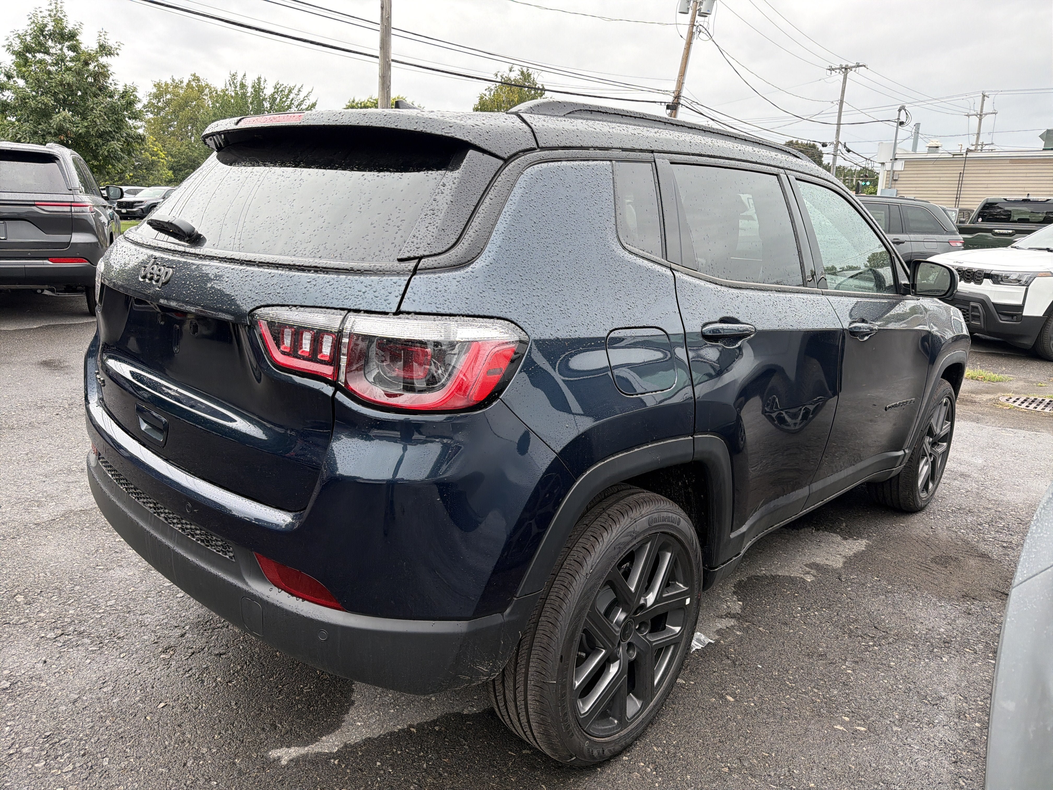 New 2026 Jeep Compass Limited w/ Sun, Sound & Navigation Group AWD/4WD image 7