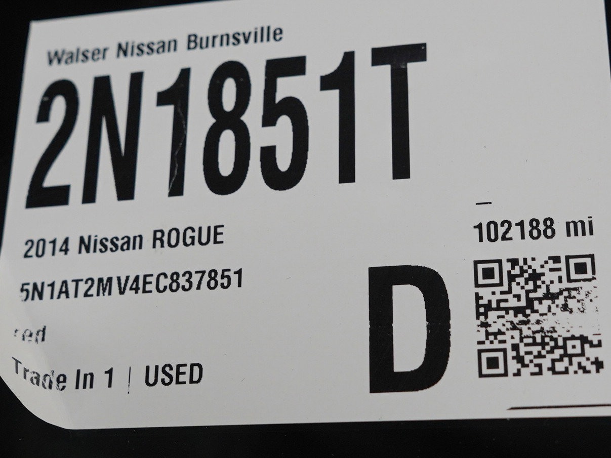 Used 2014 Nissan Rogue SL w/ SL Premium Package image 29