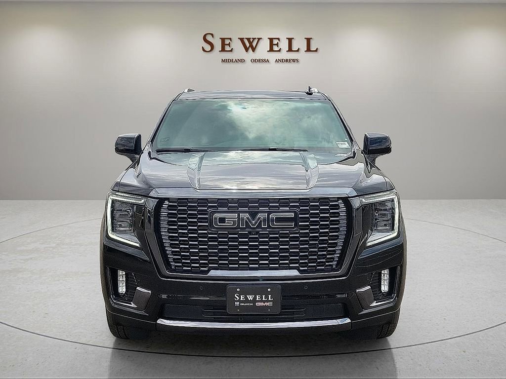 Used 2023 GMC Yukon Denali Ultimate AWD/4WD image 8