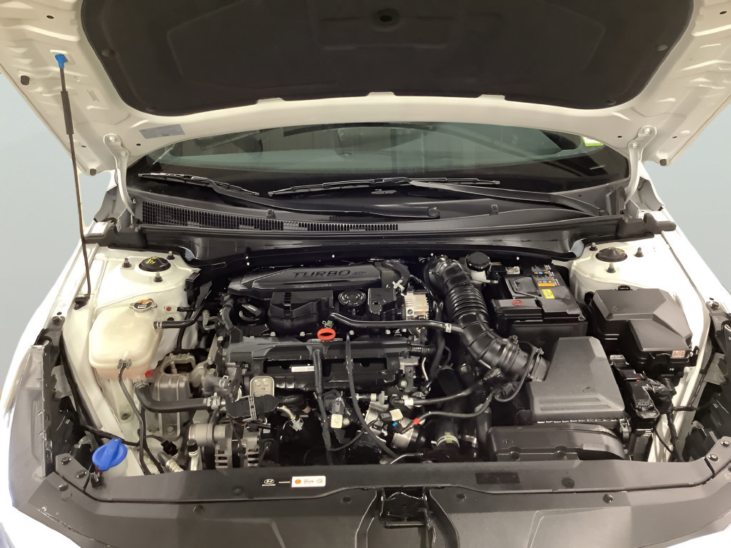 Used 2023 Hyundai Elantra N Line FWD image 17