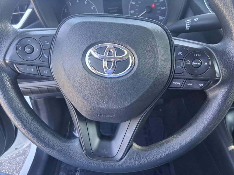 Used 2023 Toyota Corolla LE w/ LE Convenience Package FWD image 12
