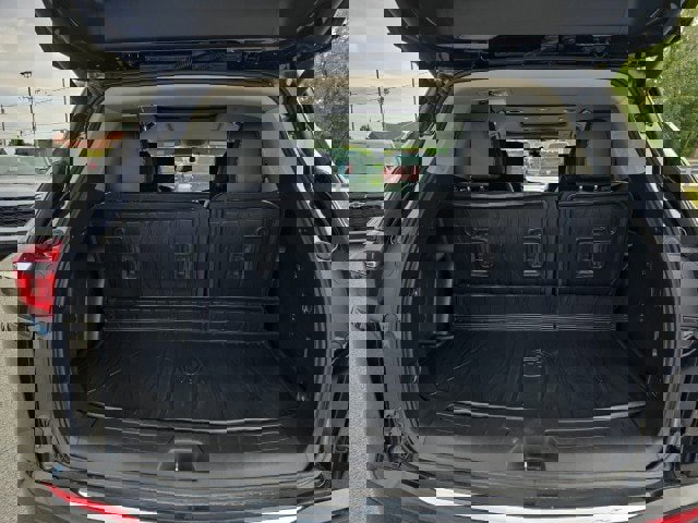 Used 2021 Buick Enclave Avenir w/ Avenir Technology Package image 29