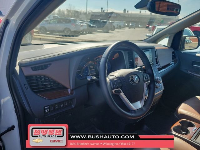 Used 2020 Toyota Sienna Limited Premium image 18