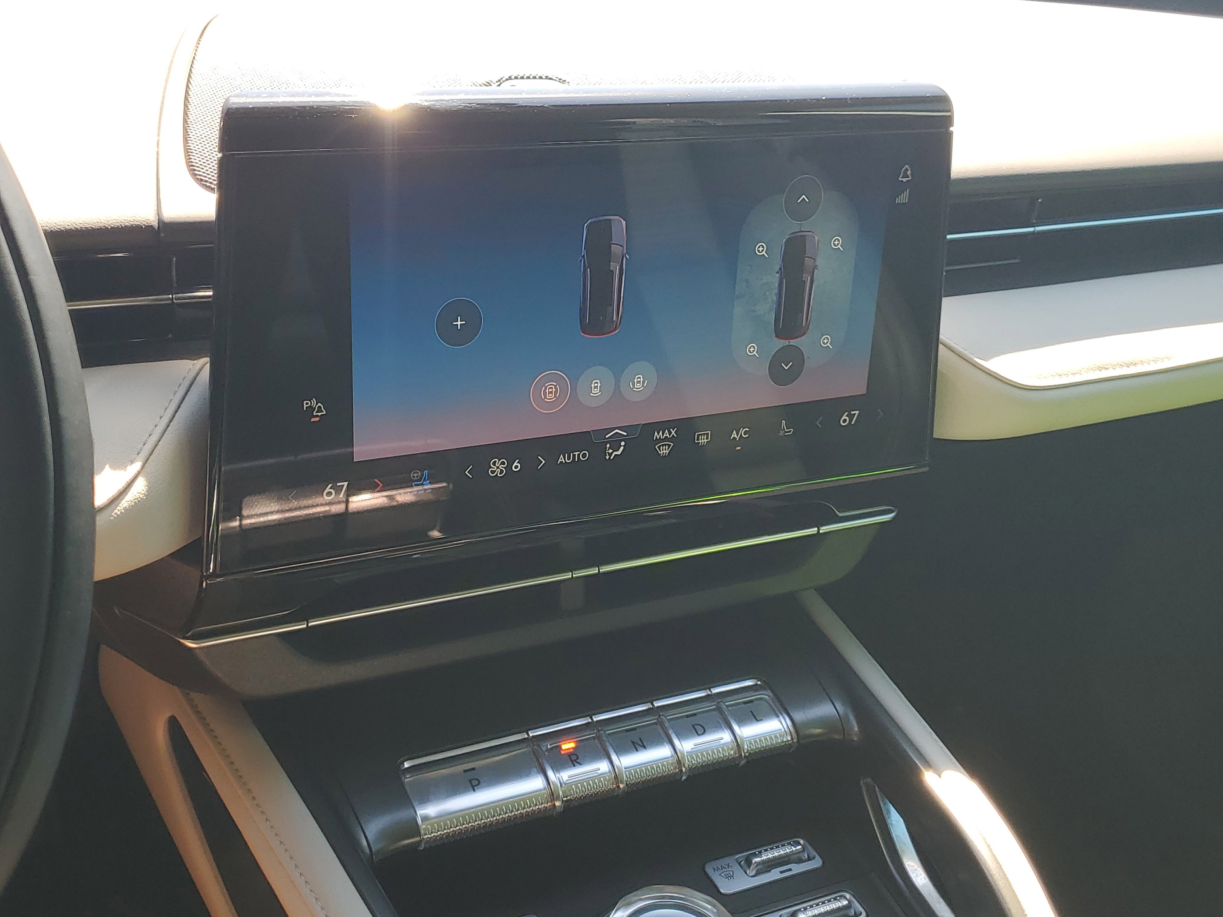 Used 2024 Lincoln Nautilus Reserve image 23