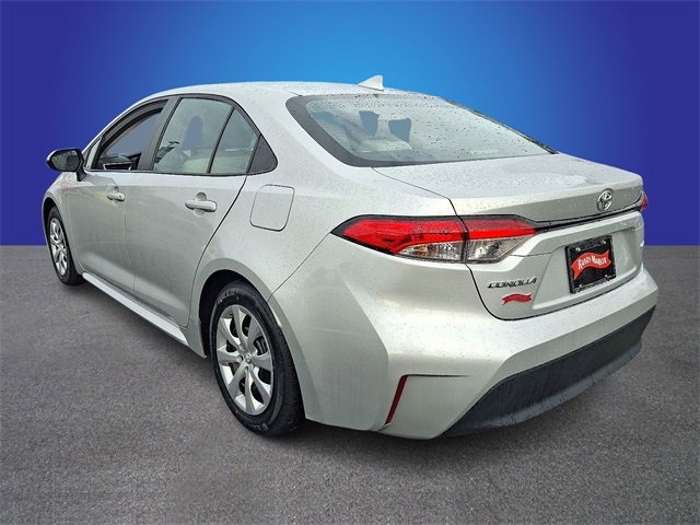 Used 2024 Toyota Corolla LE image 6