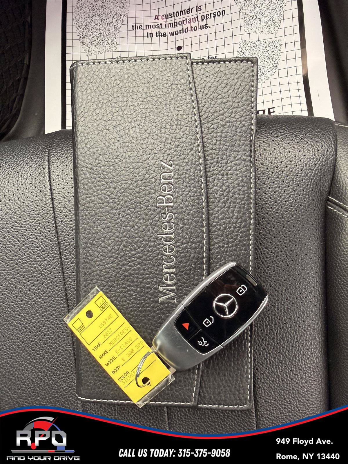 Used 2017 Mercedes-Benz E 300 4MATIC image 30
