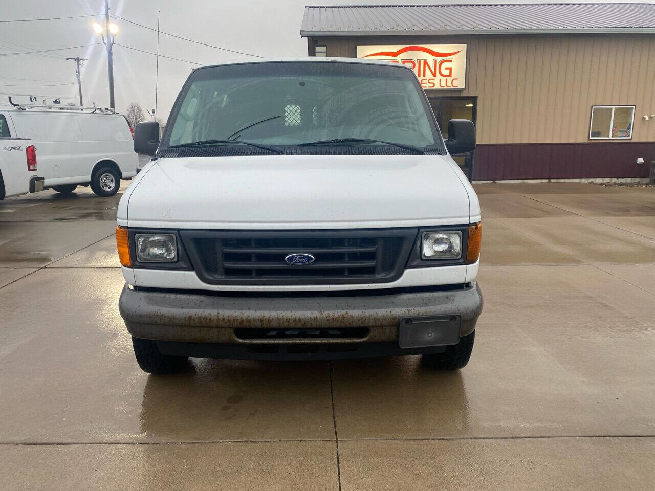 Used 2007 Ford E-150 and Econoline 150 RWD image 5