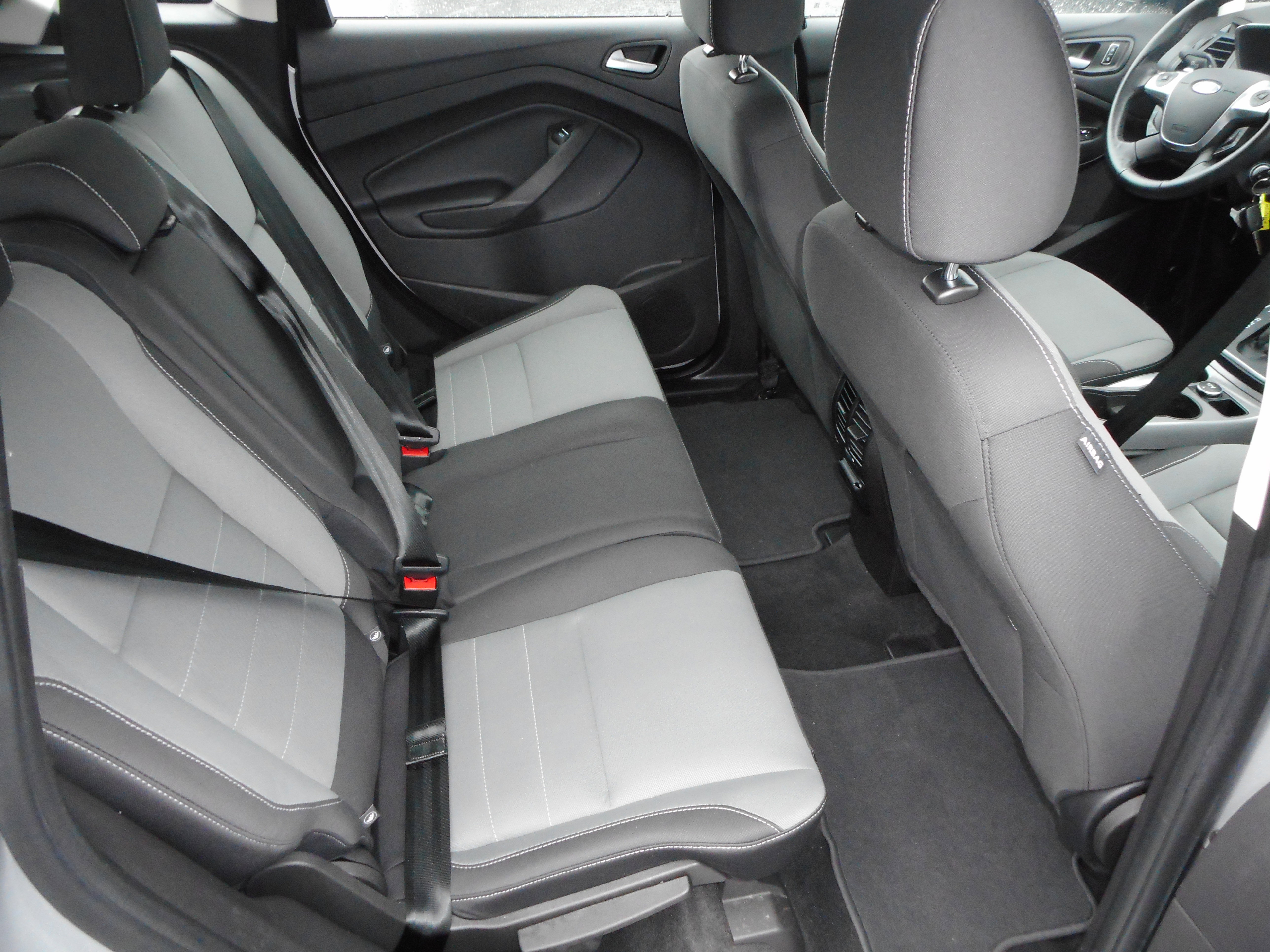 Used 2016 Ford C-MAX SE image 25