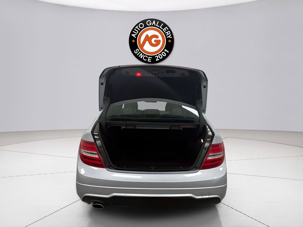 Used 2013 Mercedes-Benz C 250 Sedan image 26
