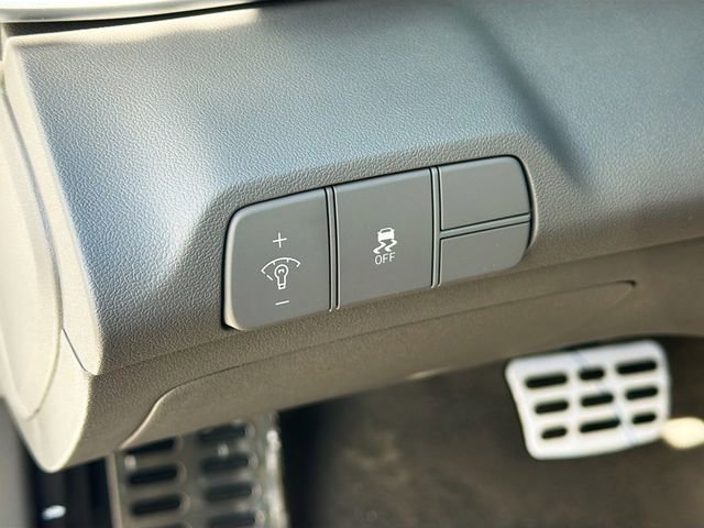 New 2026 Hyundai Elantra SEL Sport image 10