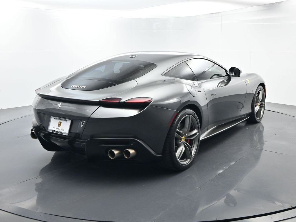 Used 2022 Ferrari Roma RWD image 14