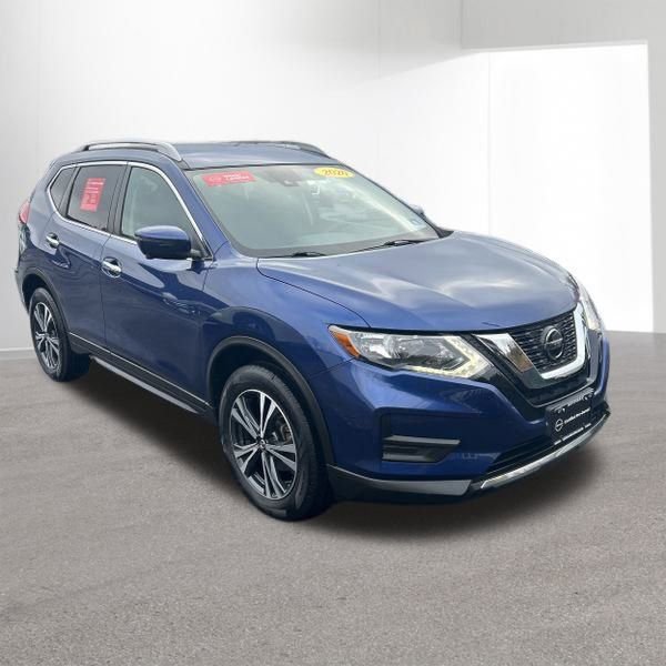 Used 2020 Nissan Rogue SV w/ Premium Package image 4
