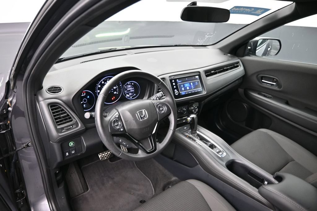 Certified 2022 Honda HR-V Sport image 10