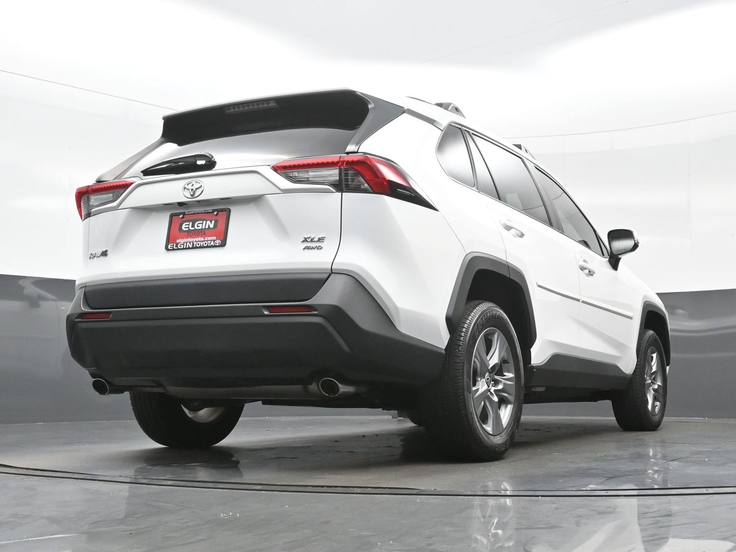 Used 2022 Toyota RAV4 XLE w/ Convenience Package AWD/4WD image 33