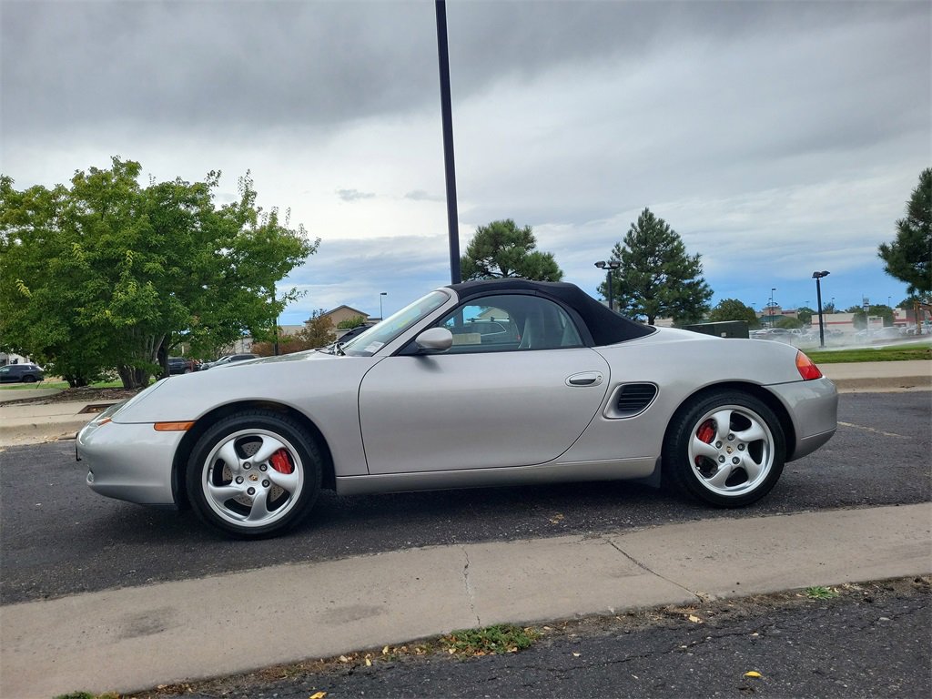Used 2002 Porsche Boxster S image 8