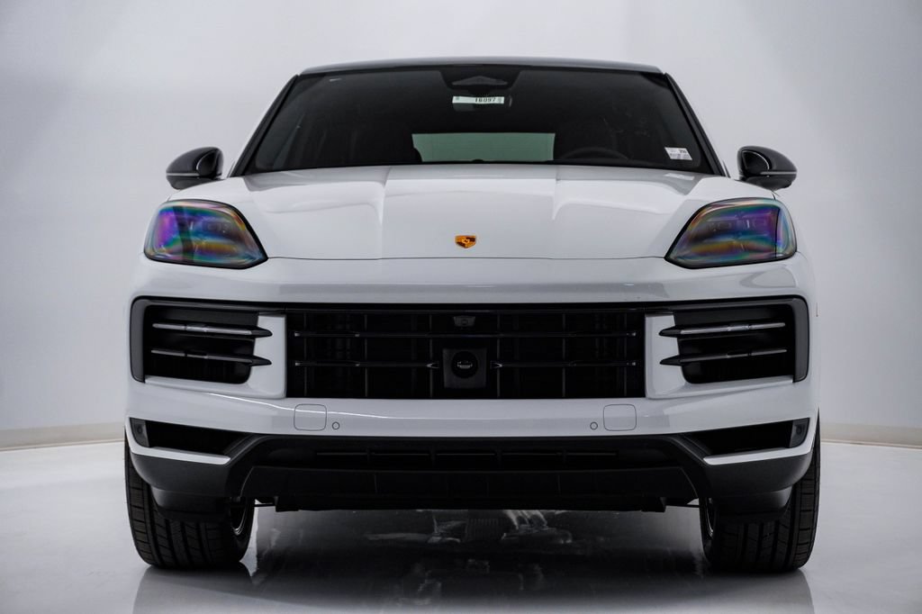 New 2026 Porsche Cayenne Coupe AWD/4WD image 6