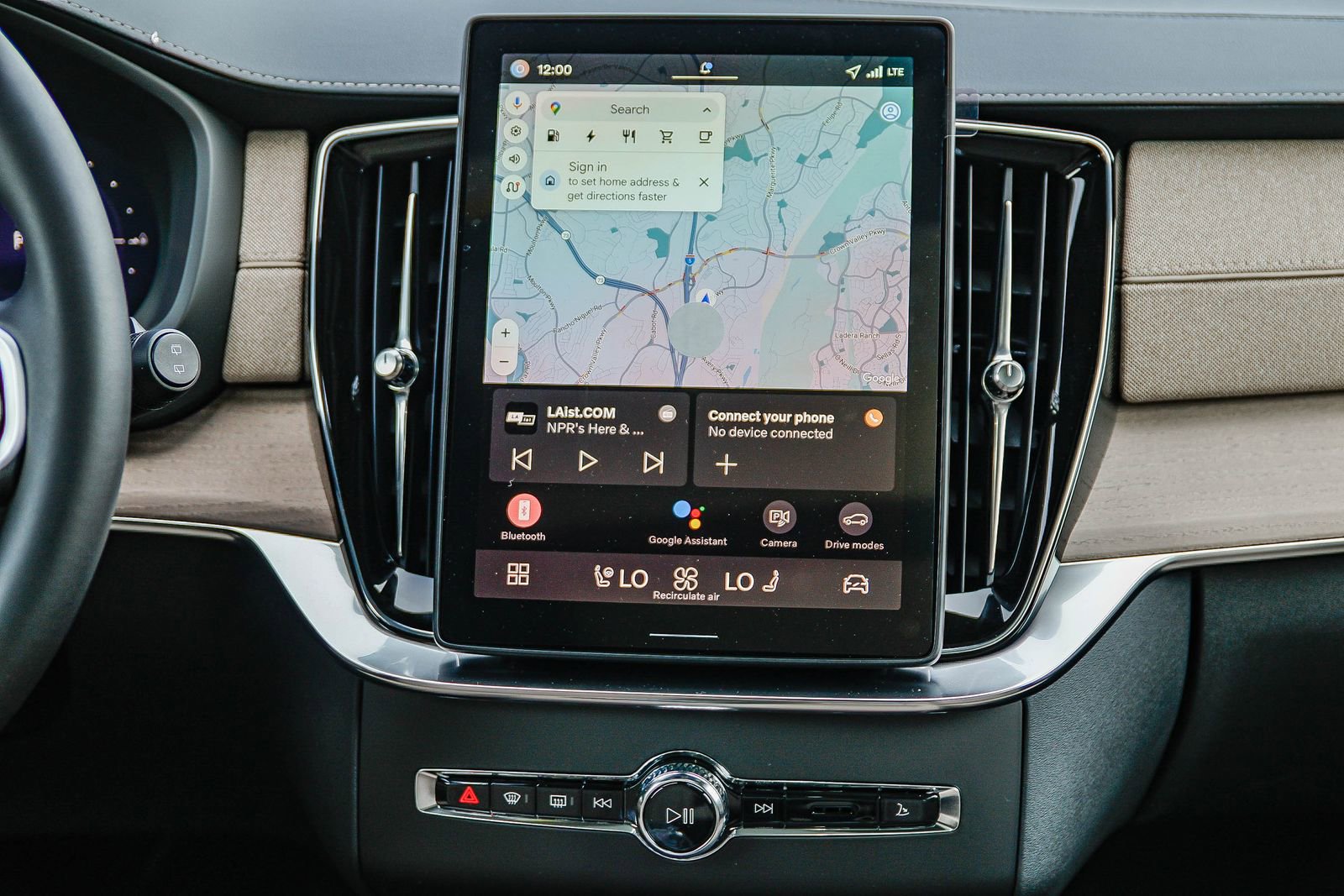 New 2026 Volvo XC90 T8 Ultra w/ Protection Package Premier image 13