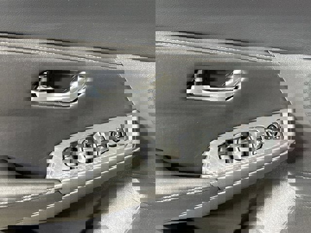 Certified 2025 Nissan Sentra SV w/ All-Weather Package image 14