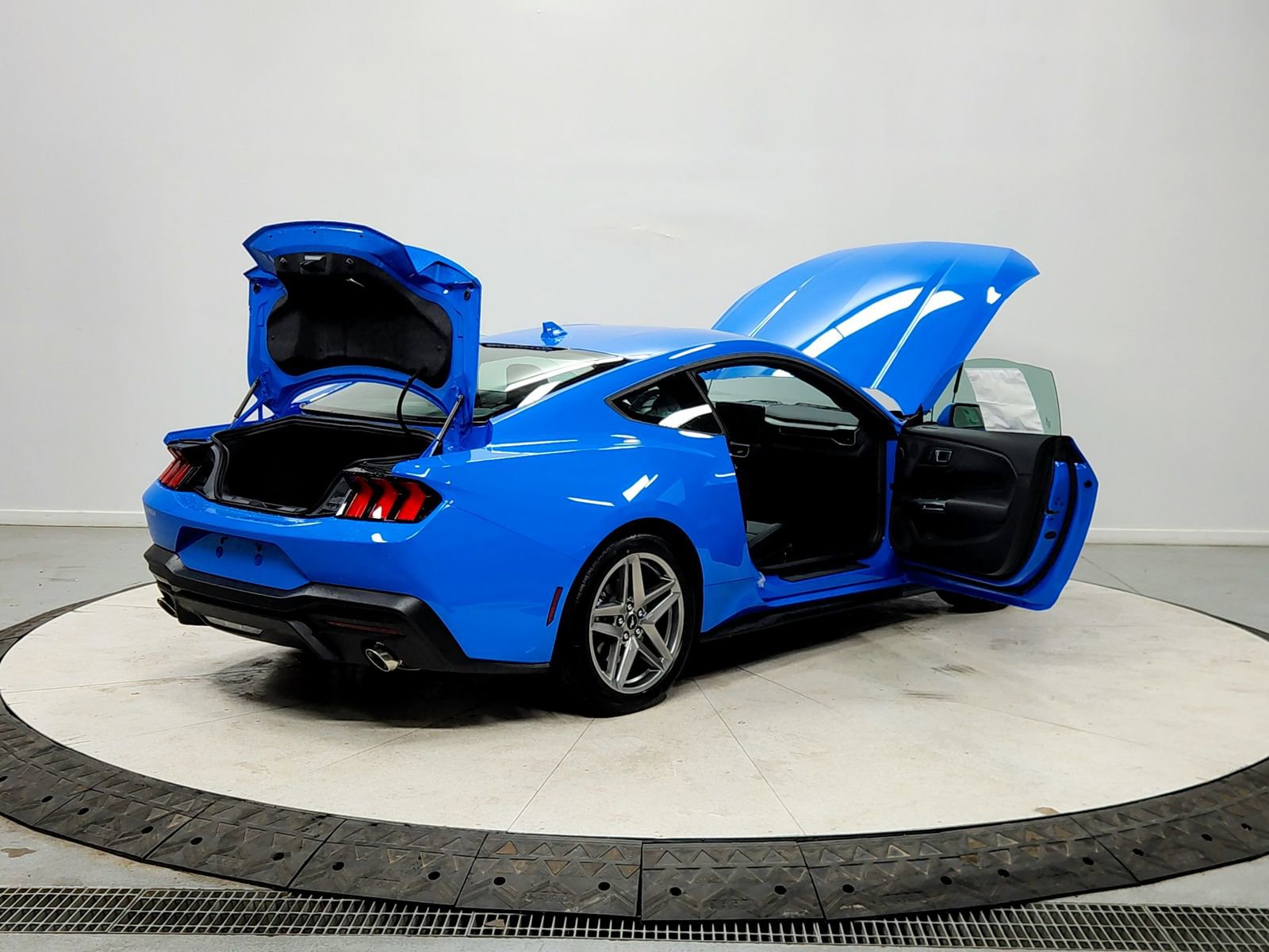 New 2026 Ford Mustang Premium image 15