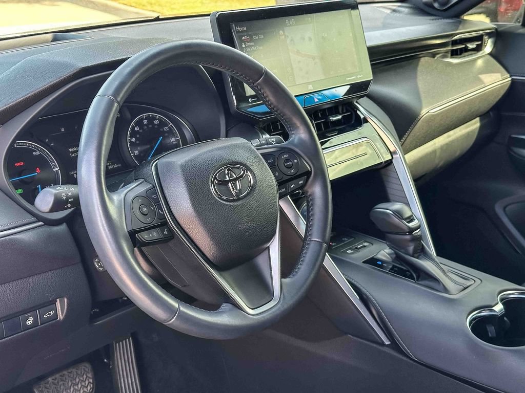 Certified 2021 Toyota Venza Limited w/ Advanced Technology Package AWD/4WD image 12