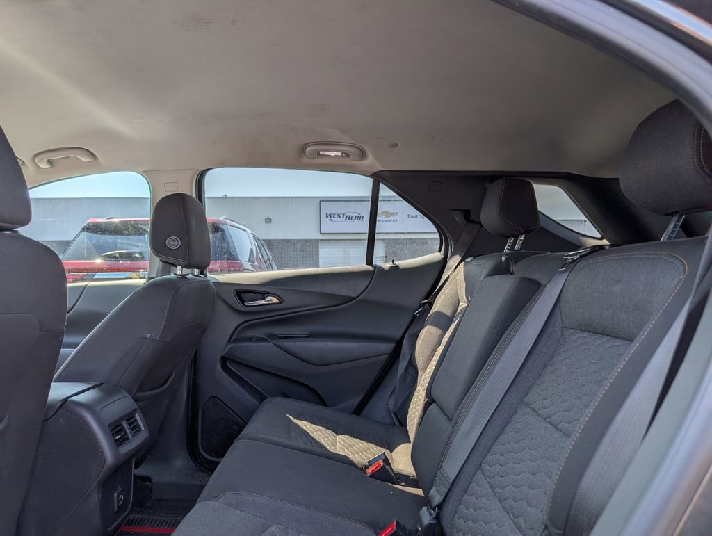 Used 2021 Chevrolet Equinox LT AWD/4WD image 10