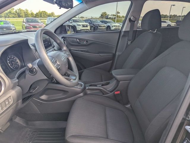 Used 2022 Hyundai Kona SEL FWD image 7