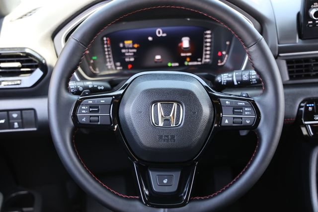 Certified 2025 Honda Pilot Black Edition image 15