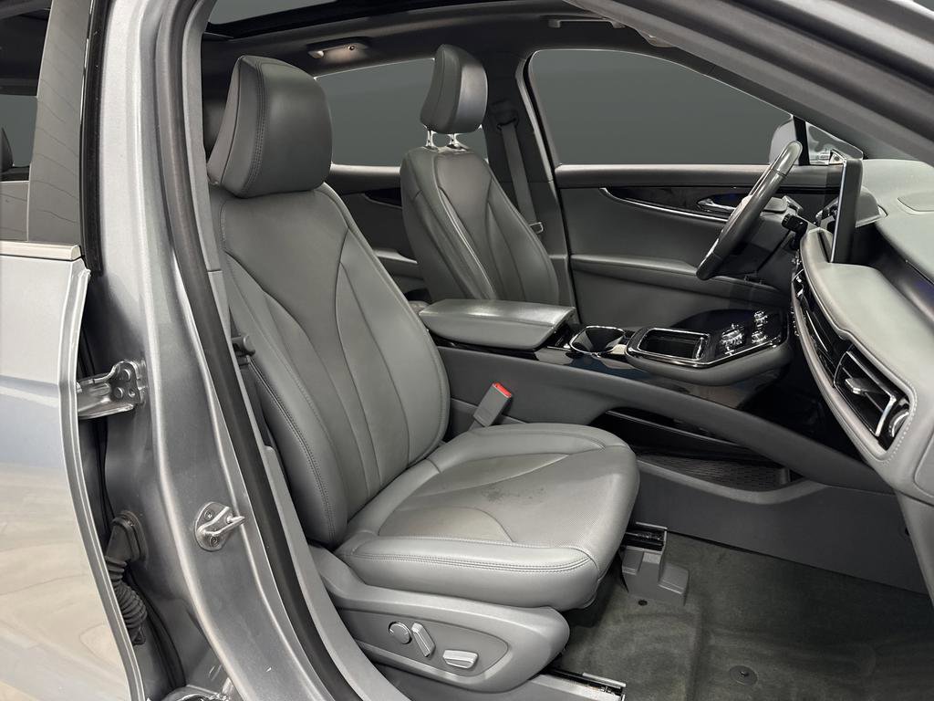 Used 2022 Lincoln Nautilus Reserve image 31