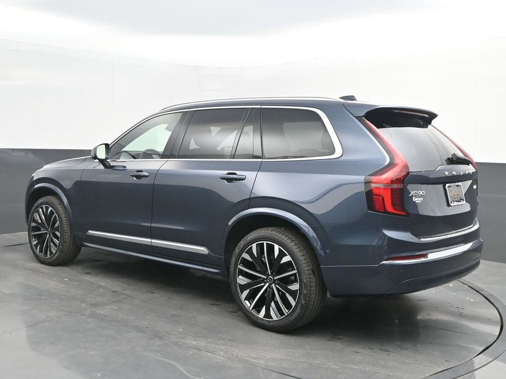 New 2026 Volvo XC90 B6 Plus w/ Protection Package Premier image 5