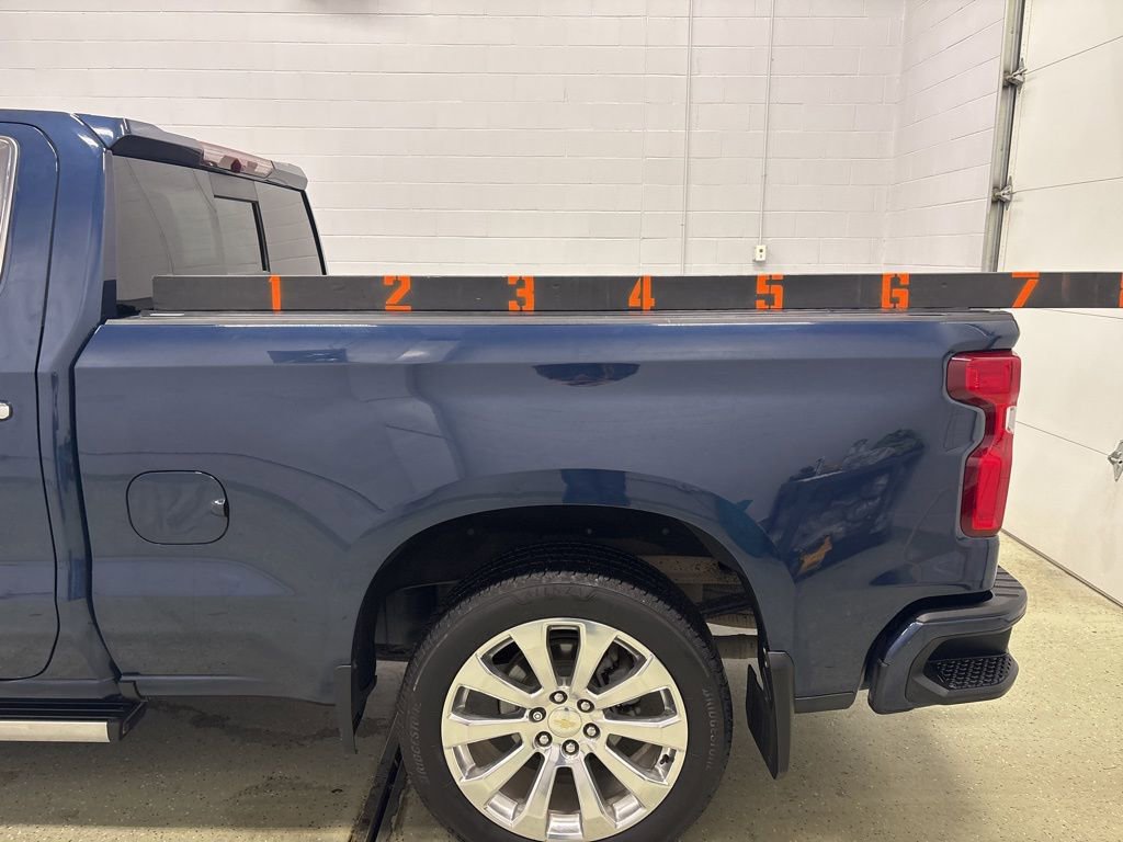 Used 2021 Chevrolet Silverado 1500 High Country image 10