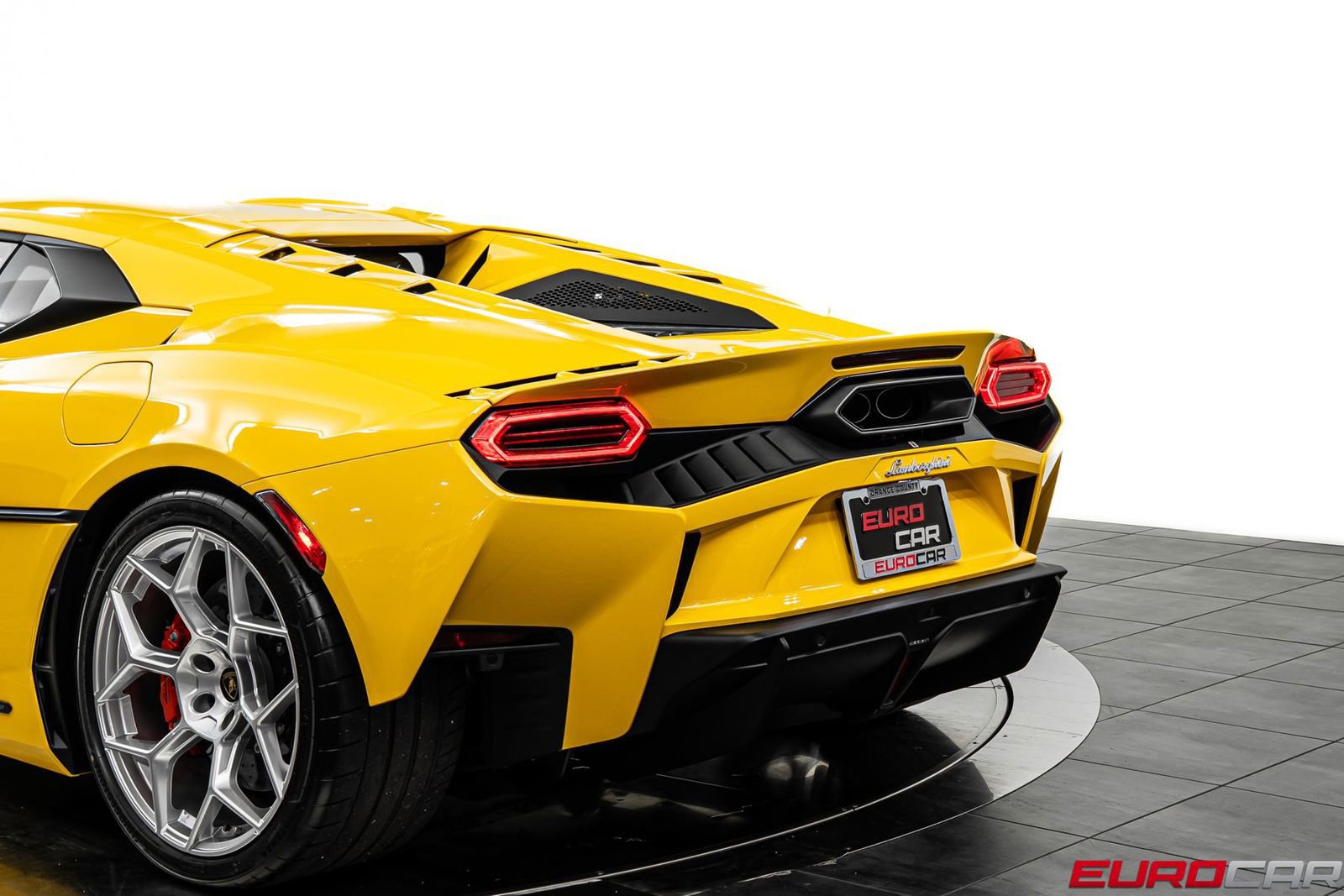 Used 2026 Lamborghini Temerario AWD/4WD image 18