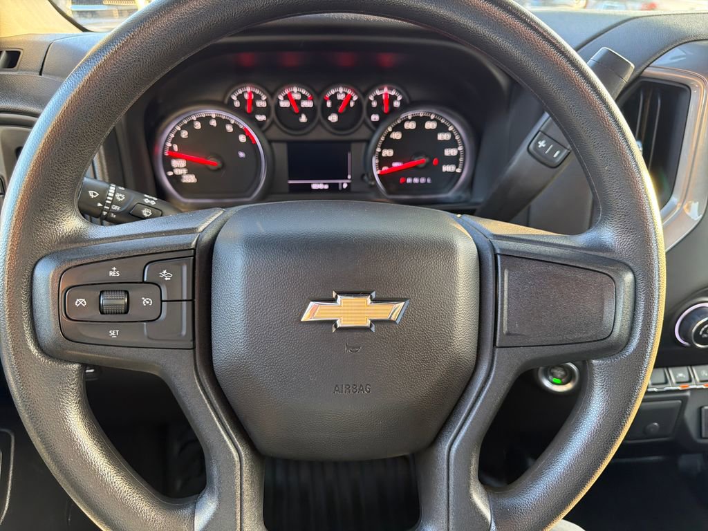 Used 2022 Chevrolet Silverado 1500 W/T RWD image 18
