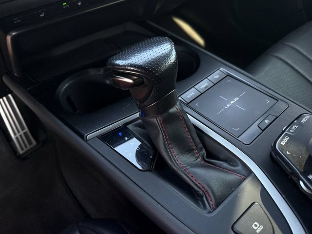 Used 2019 Lexus UX 200 F Sport FWD image 19