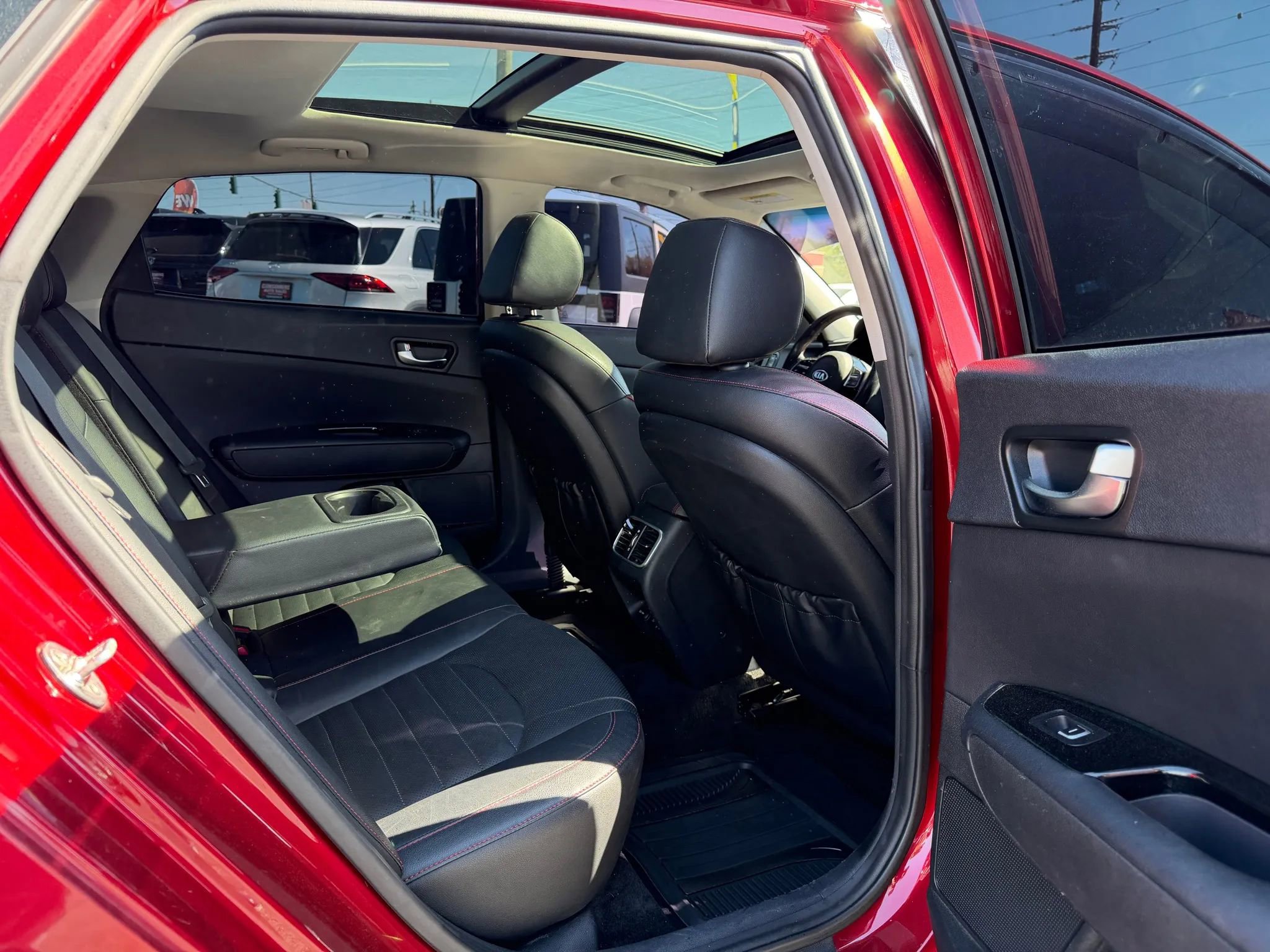 Used 2019 Kia Optima SX FWD image 15