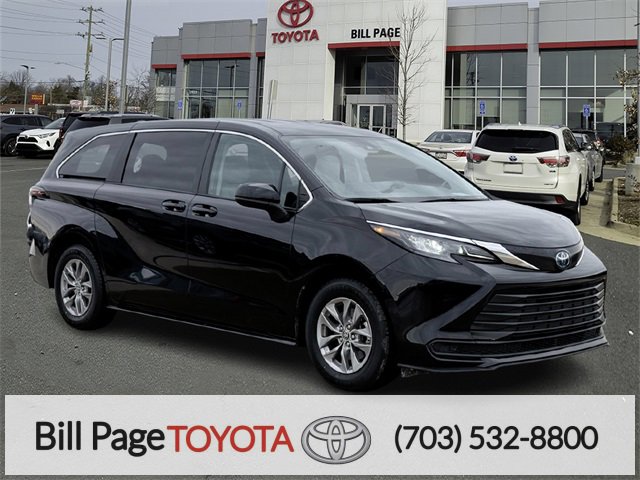 Certified 2024 Toyota Sienna LE video 1