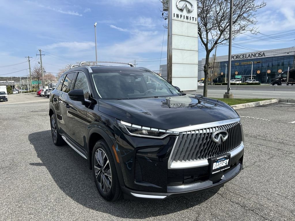 Certified 2026 INFINITI QX60 Luxe w/ Cargo Package AWD/4WD image 2