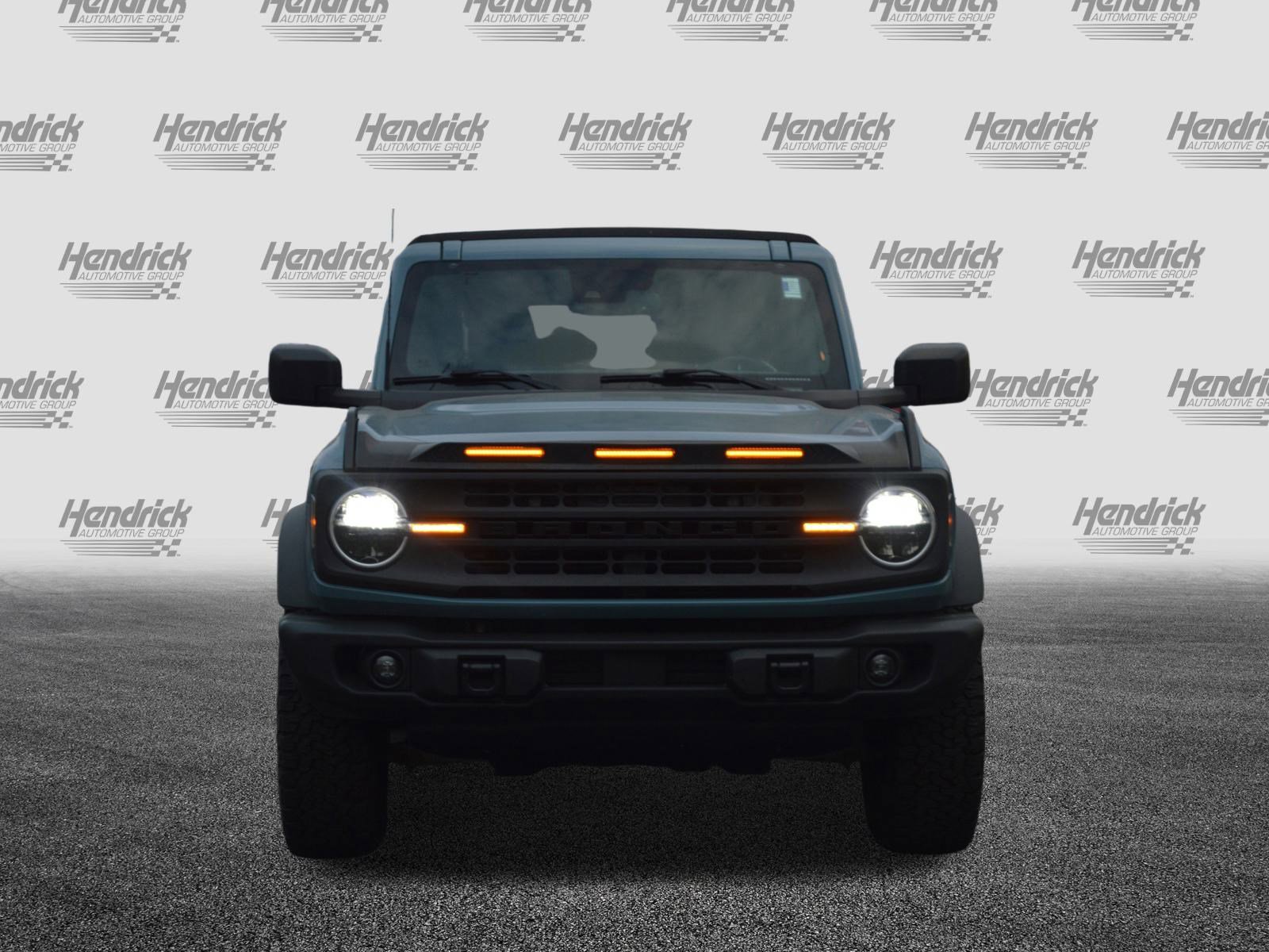 Used 2023 Ford Bronco Black Diamond image 6