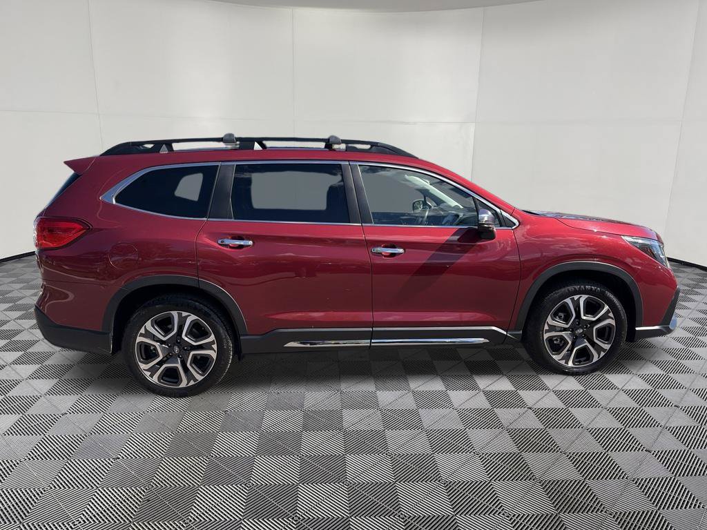 Used 2023 Subaru Ascent Touring AWD/4WD image 9