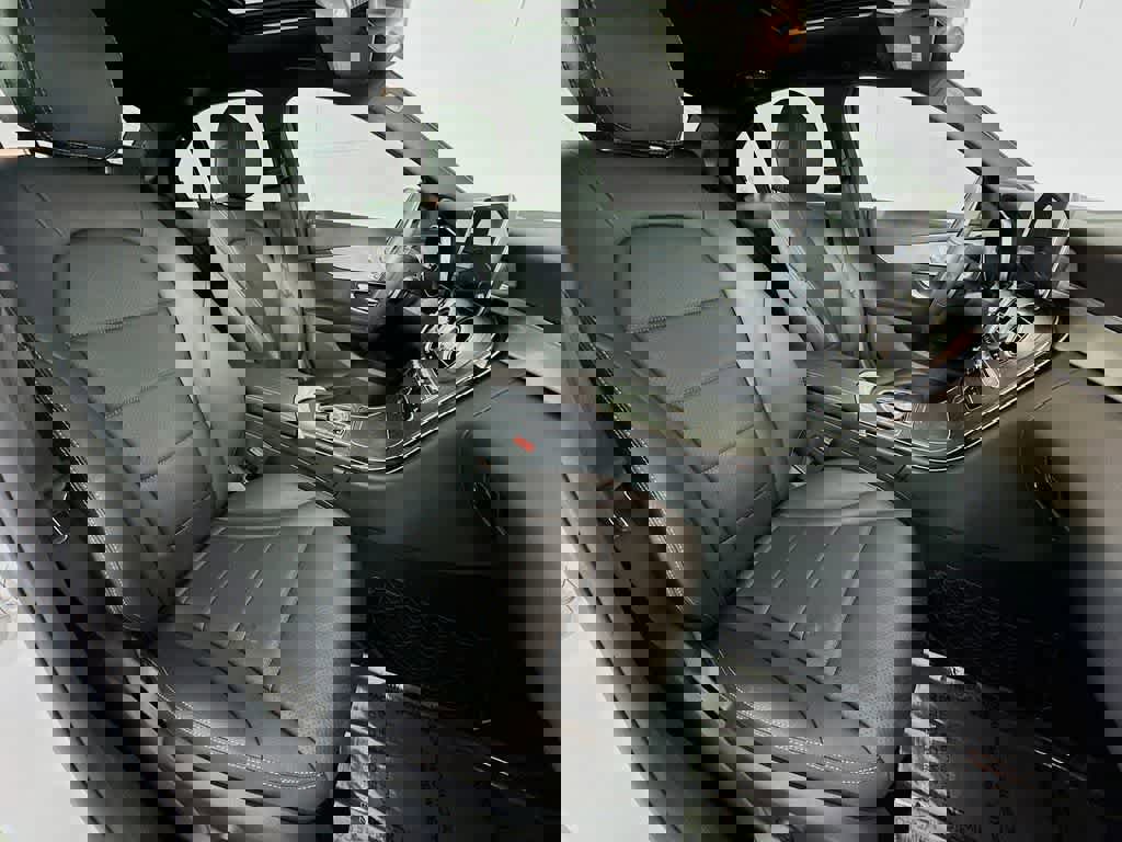 Used 2020 Mercedes-Benz C 300 Sedan image 14