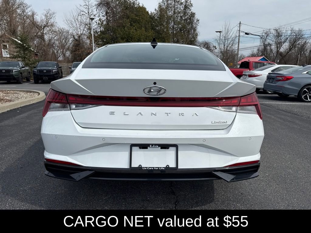 Used 2021 Hyundai Elantra Limited FWD image 5