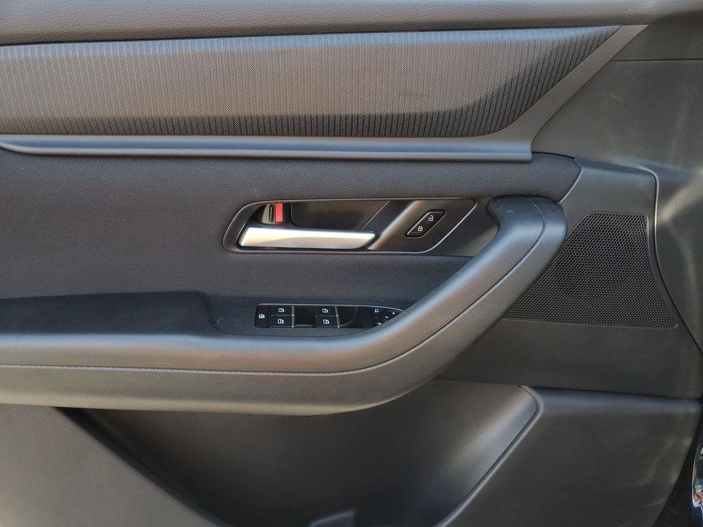 Used 2025 MAZDA CX-90 3.3 Turbo w/ Select Package image 11