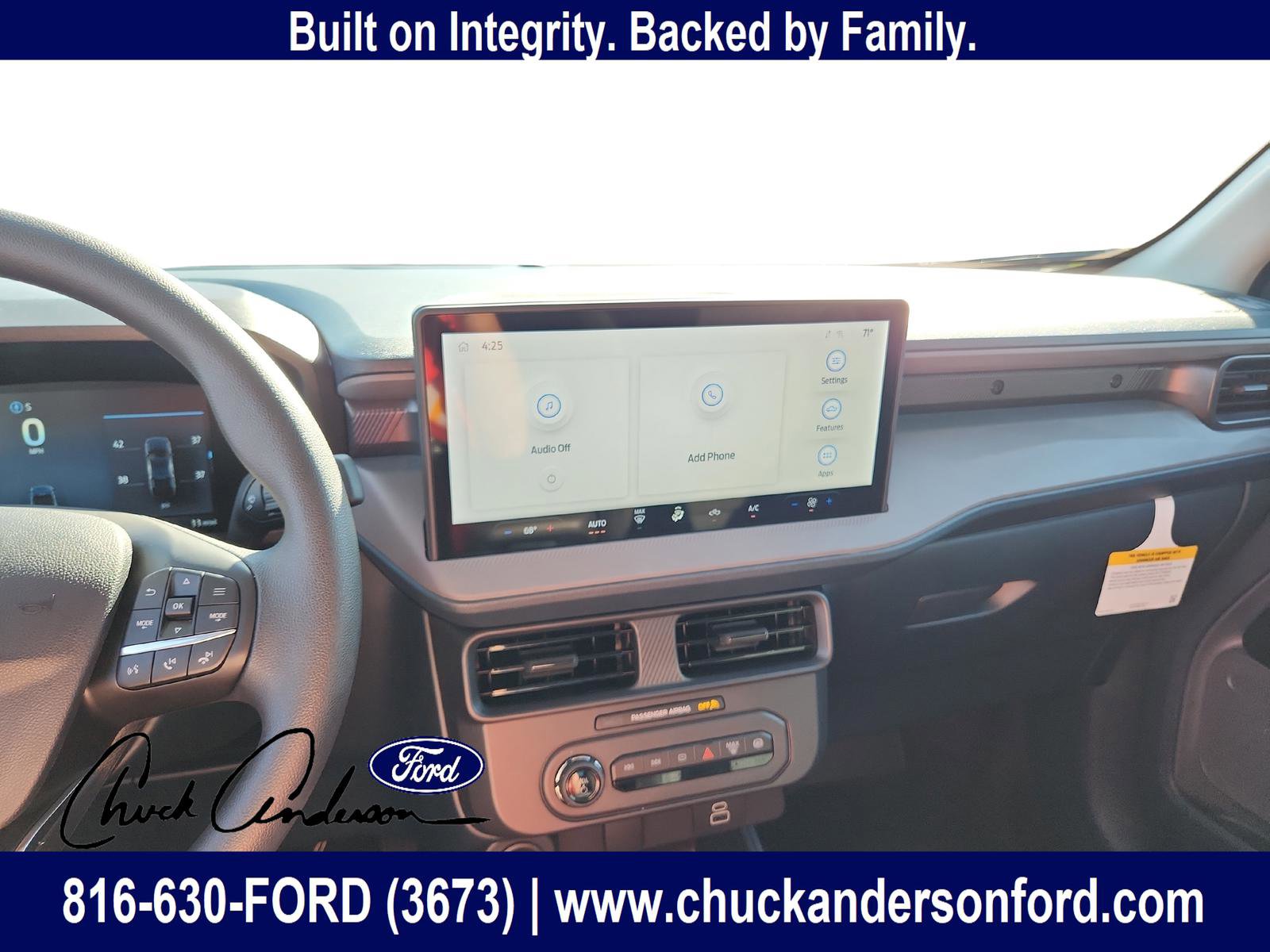 New 2025 Ford Maverick XLT w/ Black Appearance Package image 16