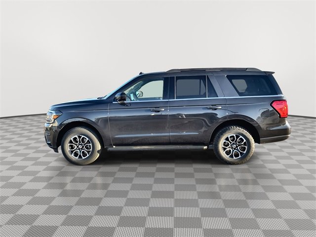 Used 2024 Ford Expedition XLT image 5