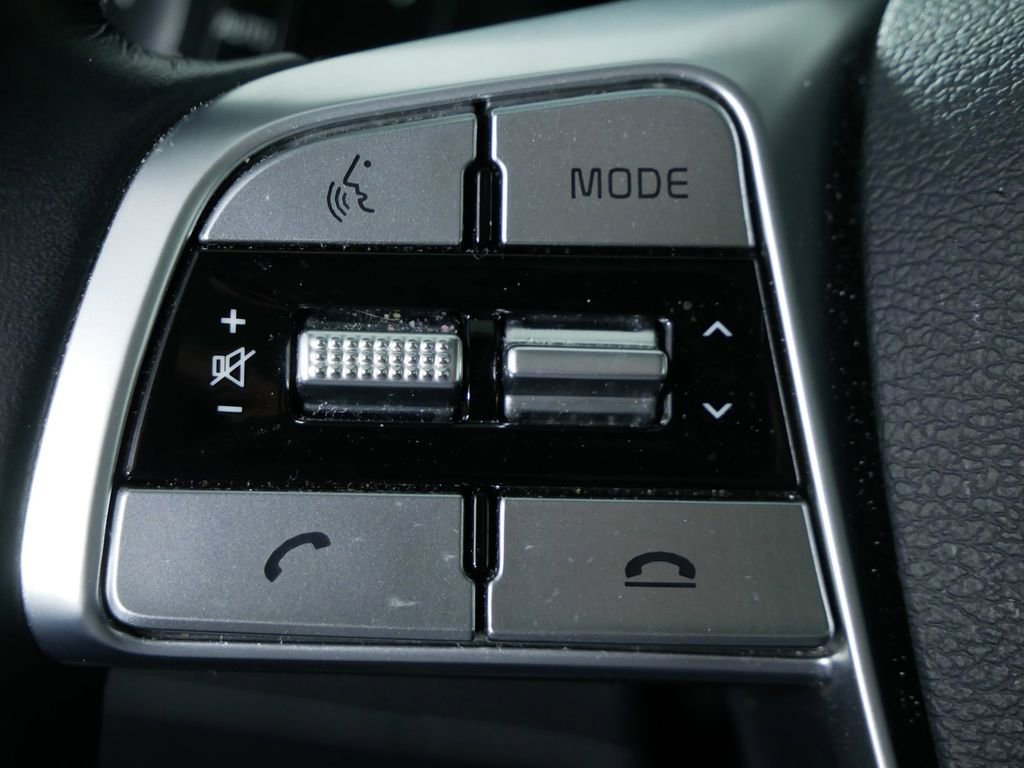 Certified 2022 Kia Telluride EX w/ EX Premium Package image 25