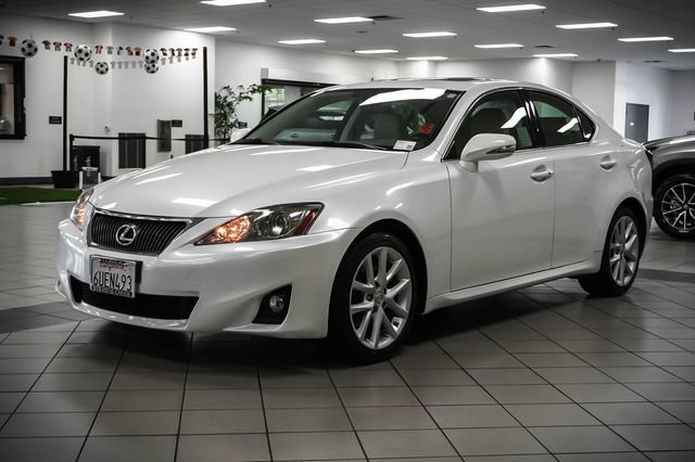 Used 2012 Lexus IS 250 w/ Premium Pkg Value Edition RWD image 3
