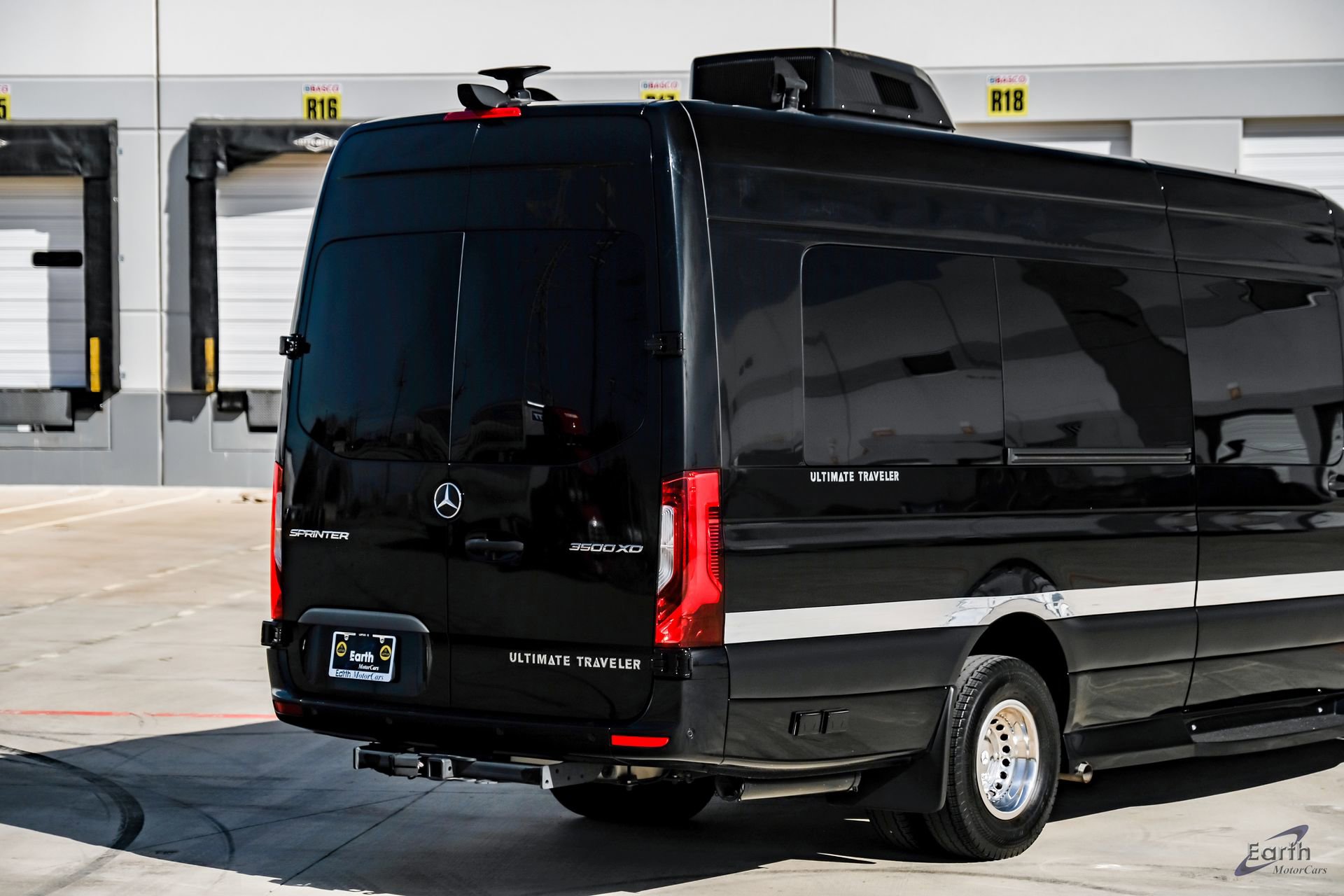 Used 2023 Mercedes-Benz Sprinter 3500 image 16